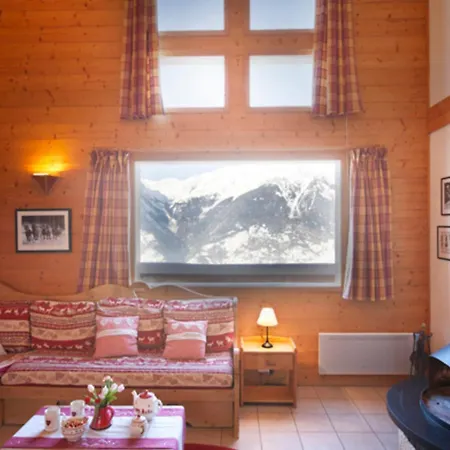 Juliet 10 People * La Plagne
